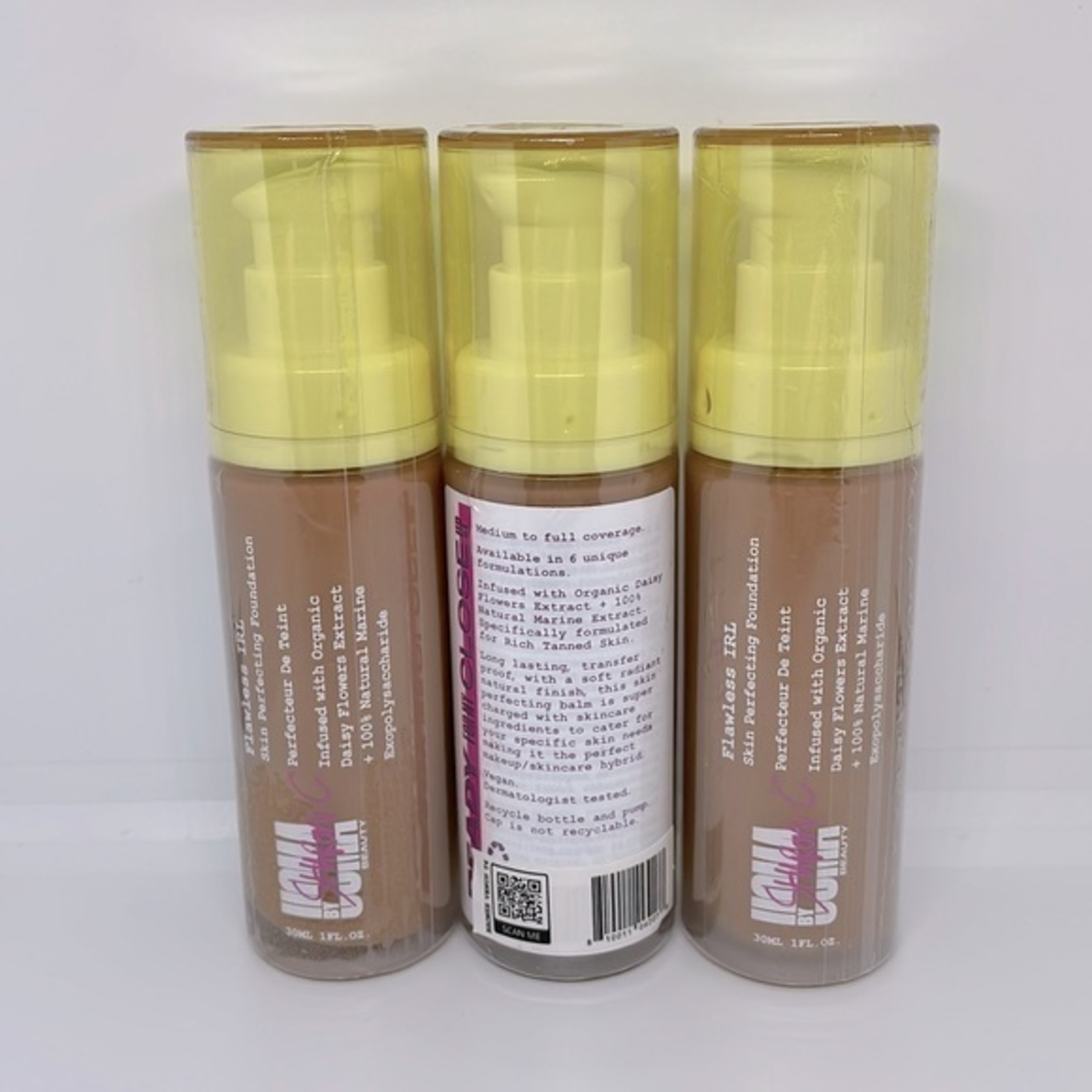 Bronze Venus T4 - Uoma by Sharon C Flawless‎ IRL Skin Perfecting Foundation